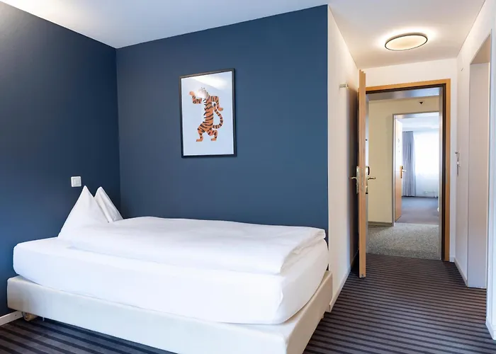 Hotel Self Check-in David 22