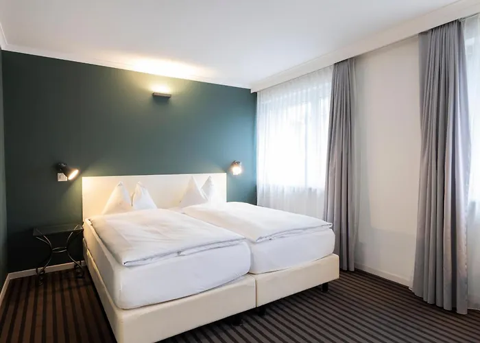 Hotel Self Check-in David 22