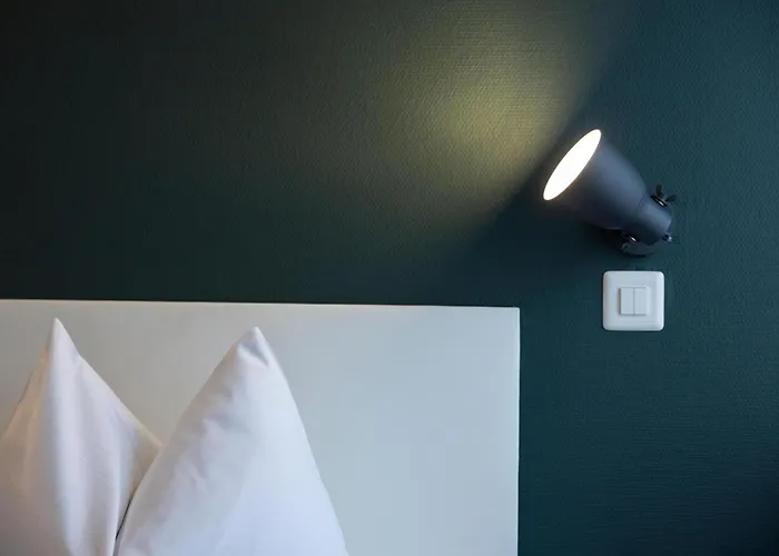 Hotel Self Check-in David 22 2*