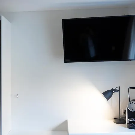 Hotel Self Check-in David 22